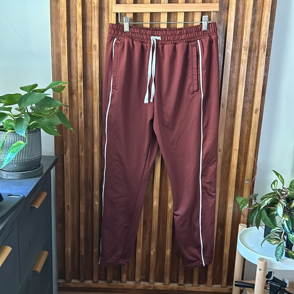 GYMSHARK Recess Jogger. Size M - Picture 2 of 10